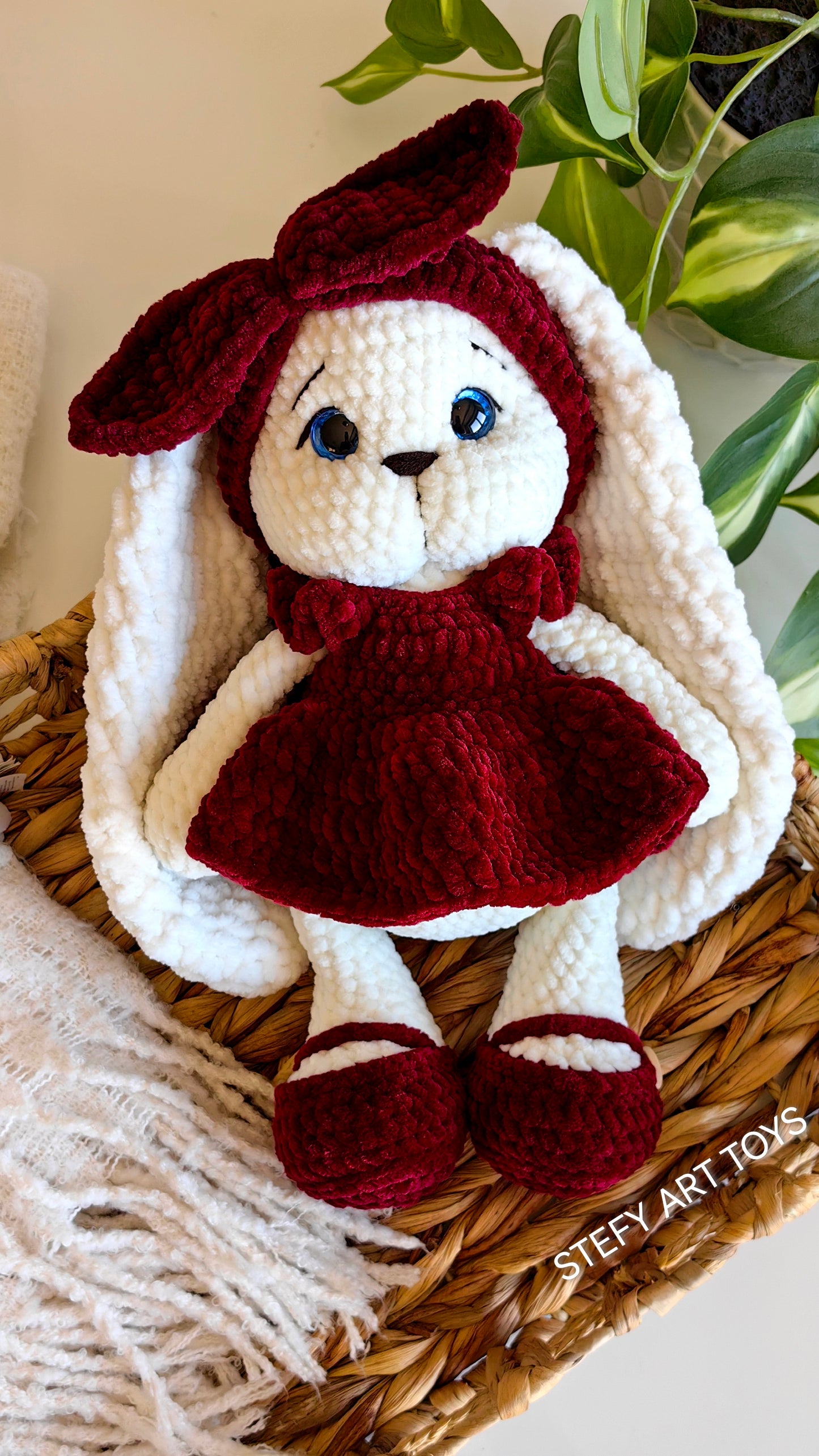 Bunny Eve PDF crochet pattern
