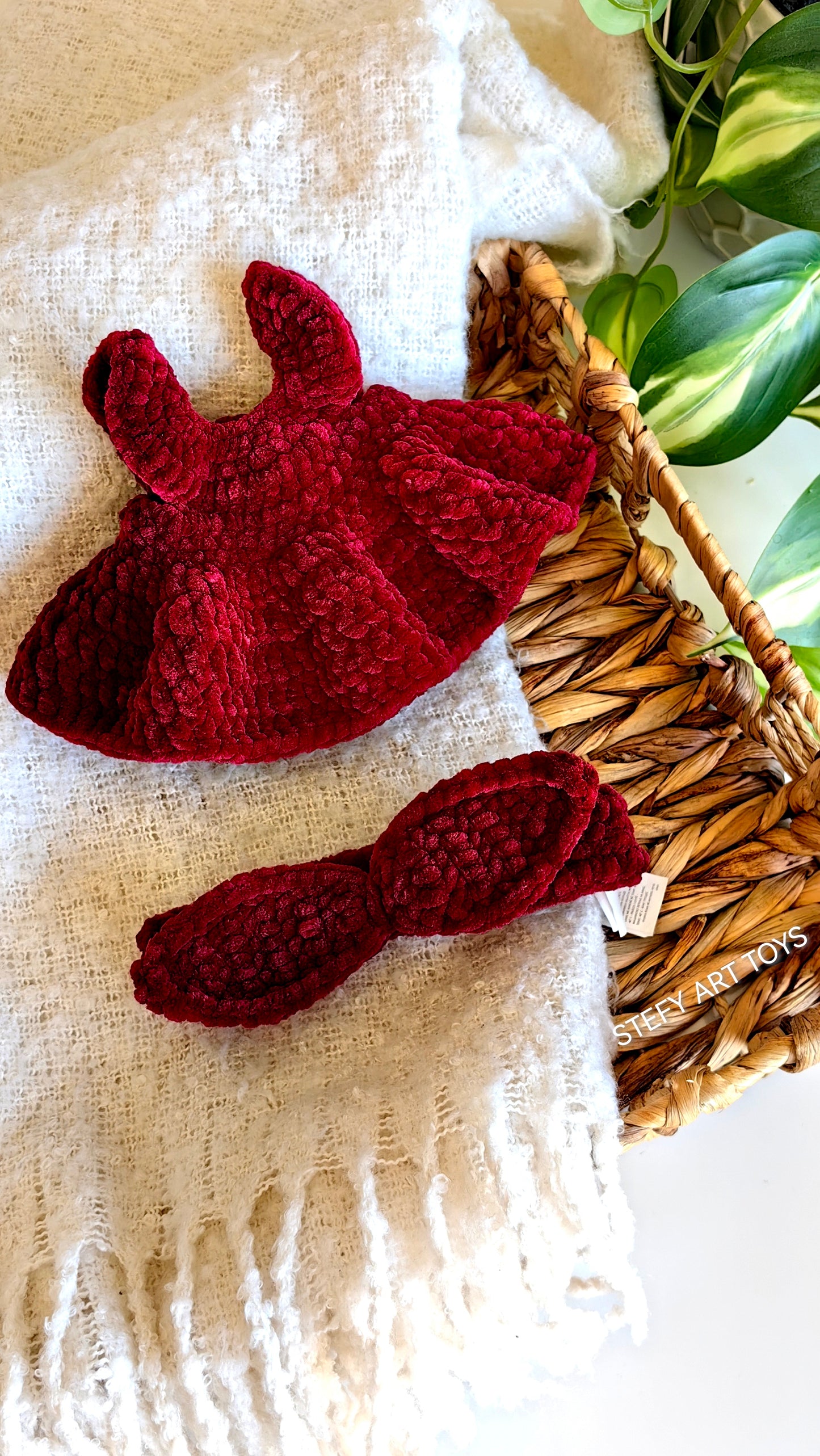 Bunny Eve PDF crochet pattern