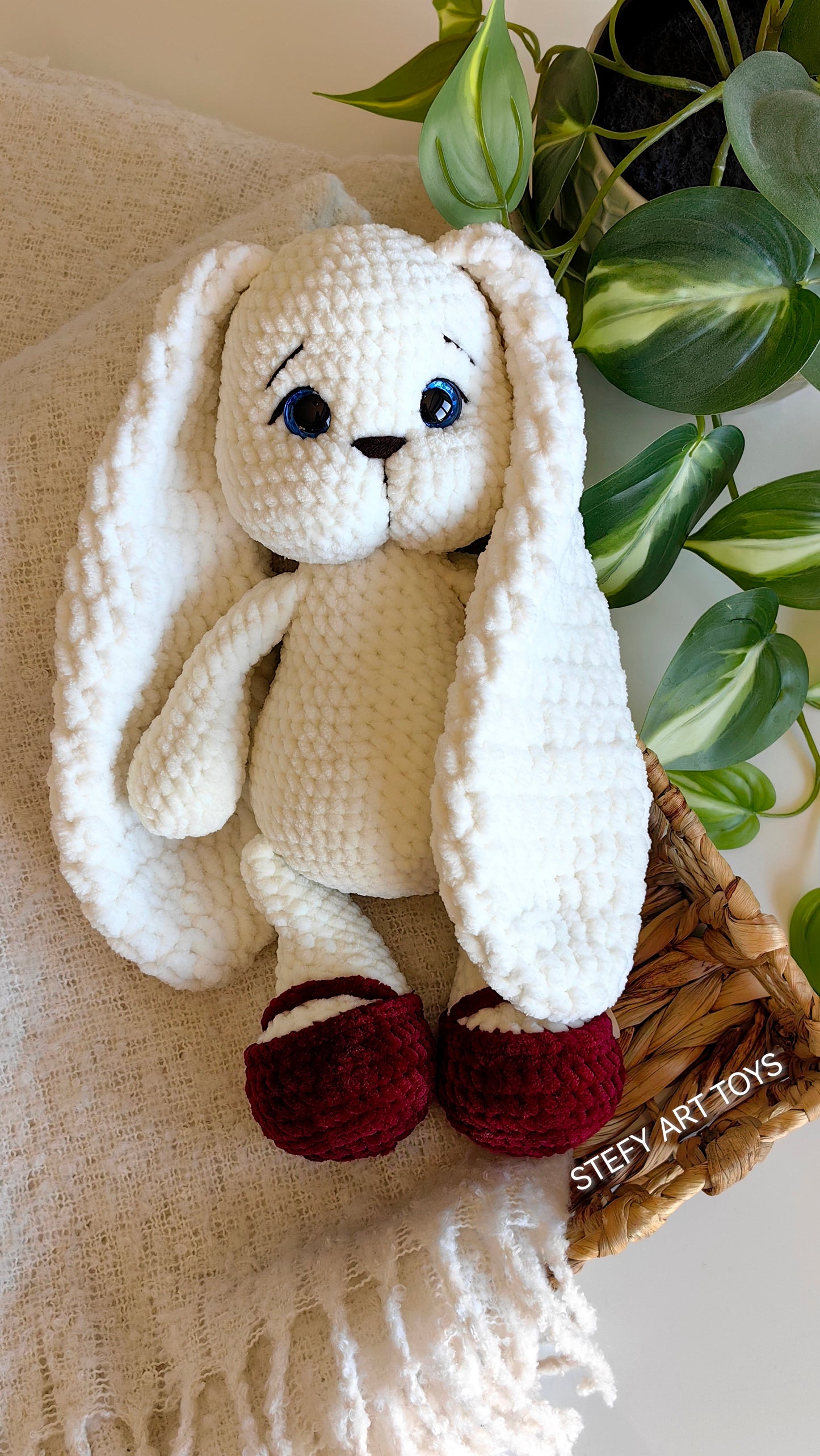 Bunny Eve PDF crochet pattern